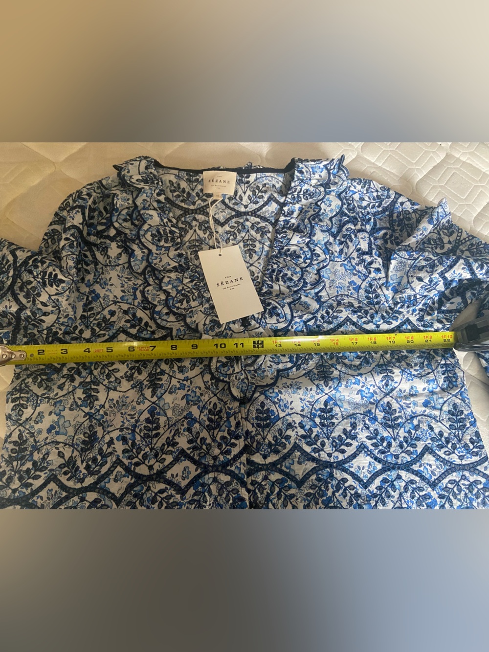 Sézane Oceana Blue and White Floral Ruffle Blouse Brand New!!! - Picture 5 of 7